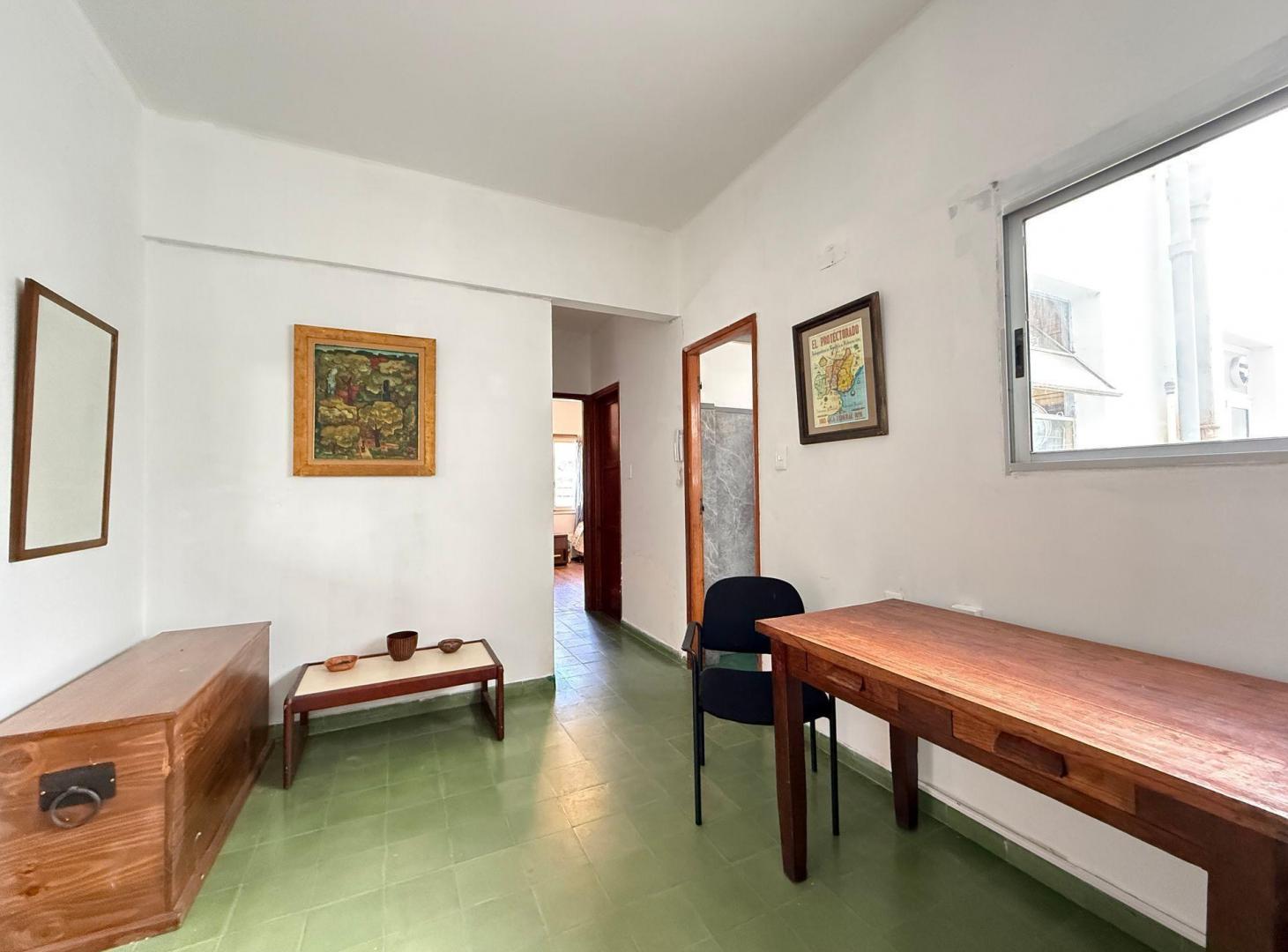 Foto de Venta apartamento 2 dormitorios al frente- Palermo, imagen 3