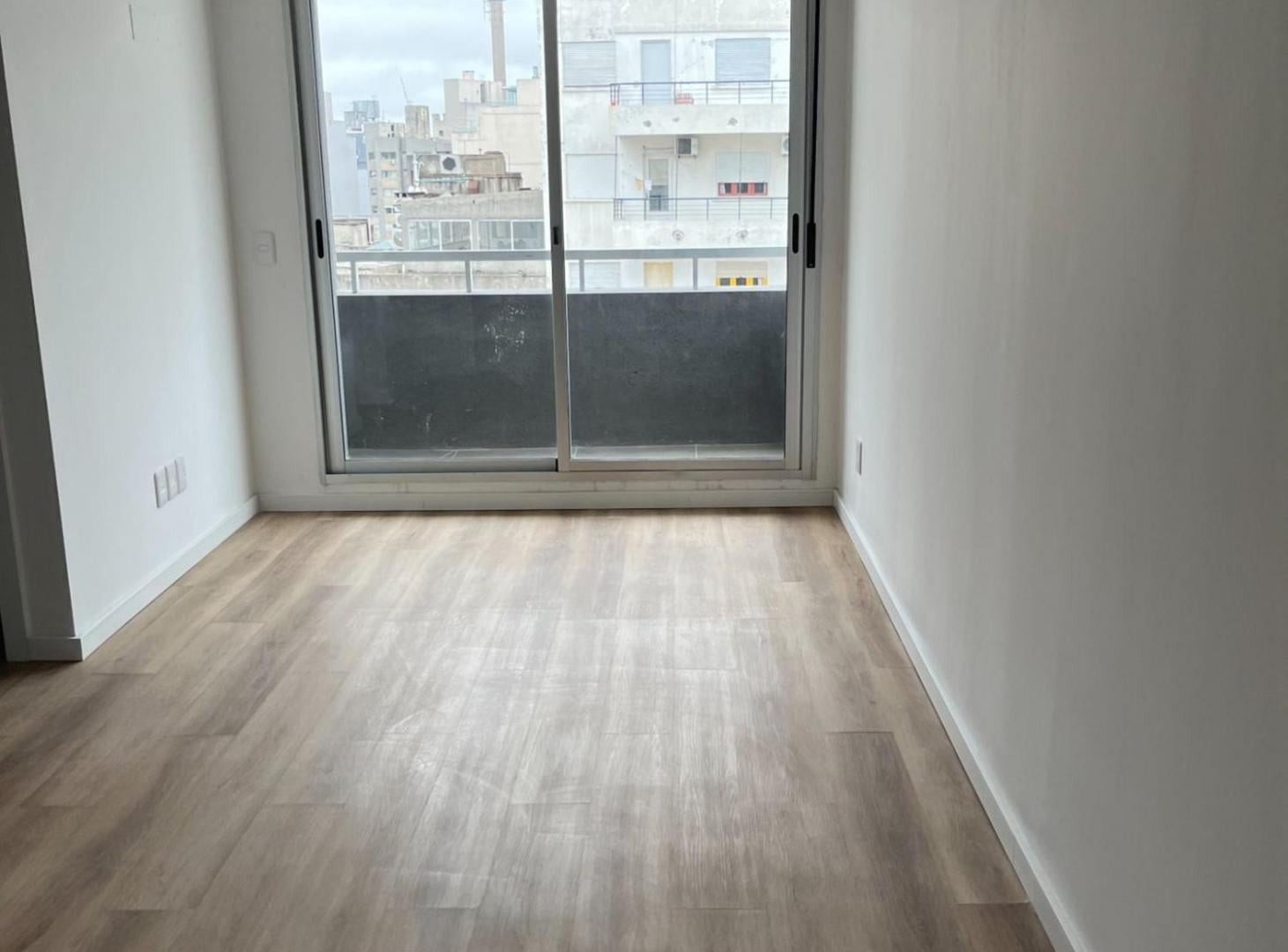 Foto de VENTA APARTAMENTO 1 DORM CORDON A ESTRENAR BALCON, imagen 2