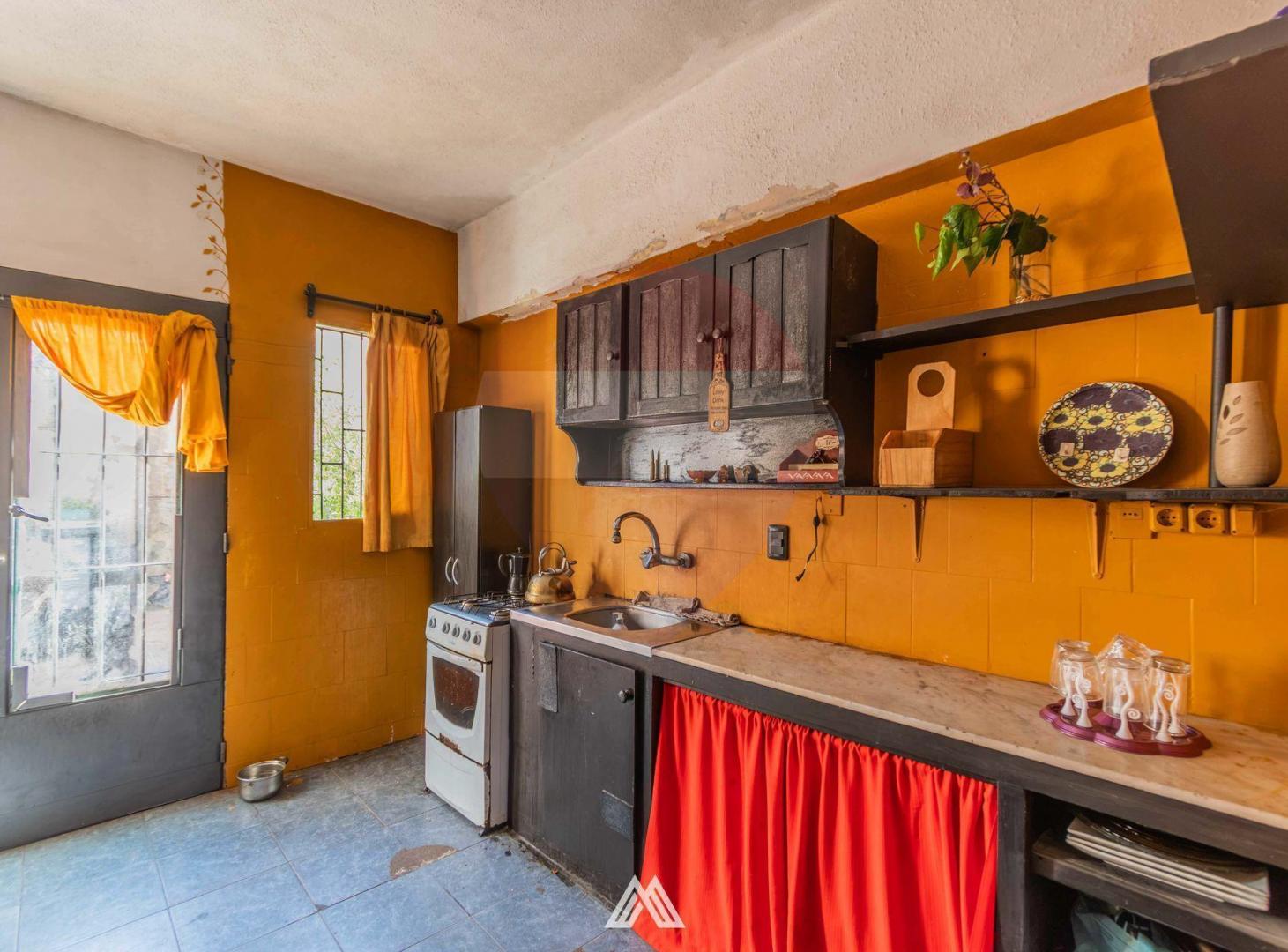 Foto de SE VENDE CASA 3 DORMITORIOS EN CAPURRO, MONTEVIDEO, imagen 4