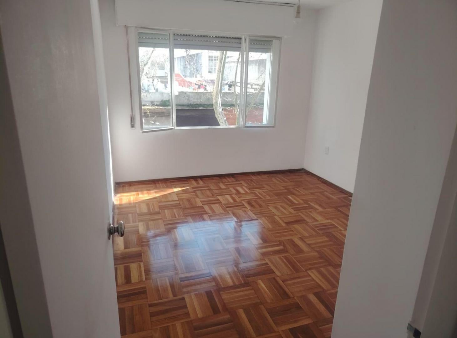 Foto de ALQUILER, APARTAMENTO 3 DORMITORIOS, BARRIO SUR, imagen 1