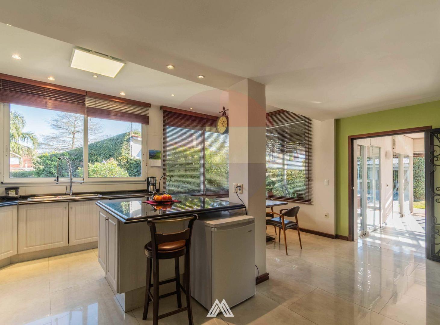 Foto de VENTA CASA PUNTA GORDA 5 DORM+ ESC PISCINA GGE, imagen 2
