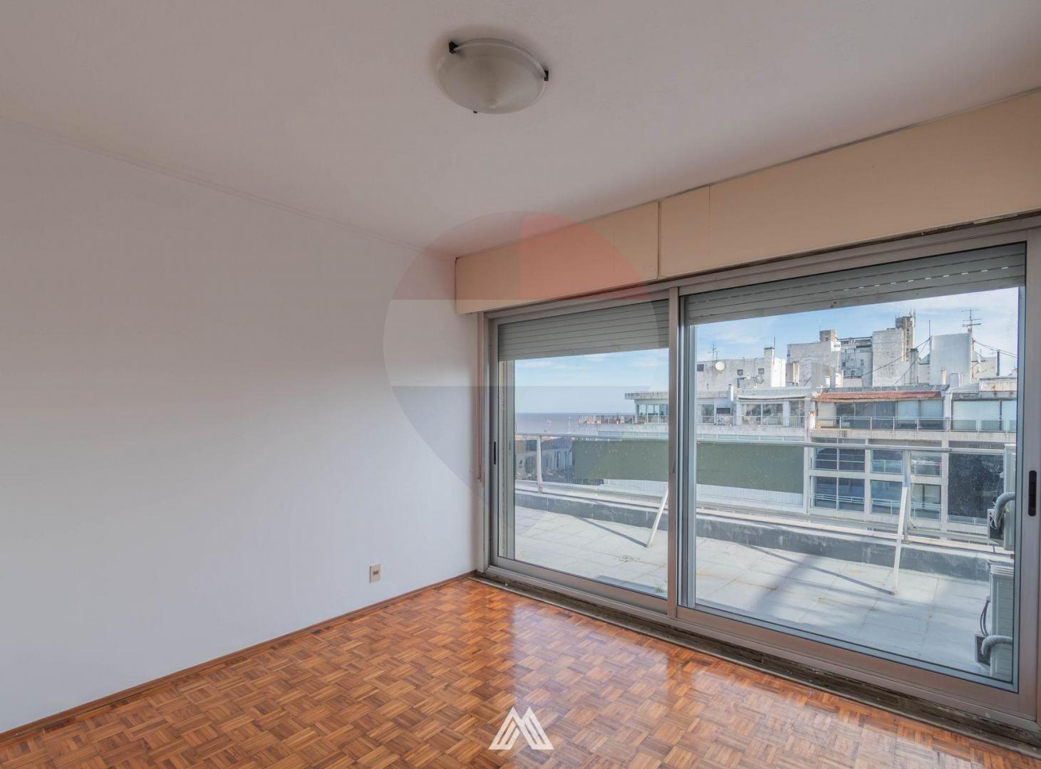 Foto de Venta Apto Pocitos 3 Dorm. Serv. Garaje x 2 Rambla, imagen 5