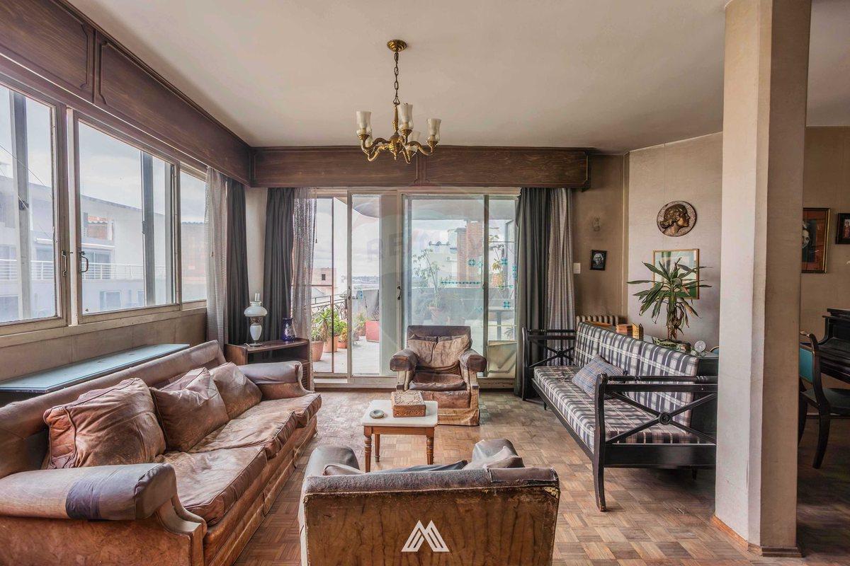 Foto de Venta apartamento 4 dormitorios cochera Centro, imagen 1