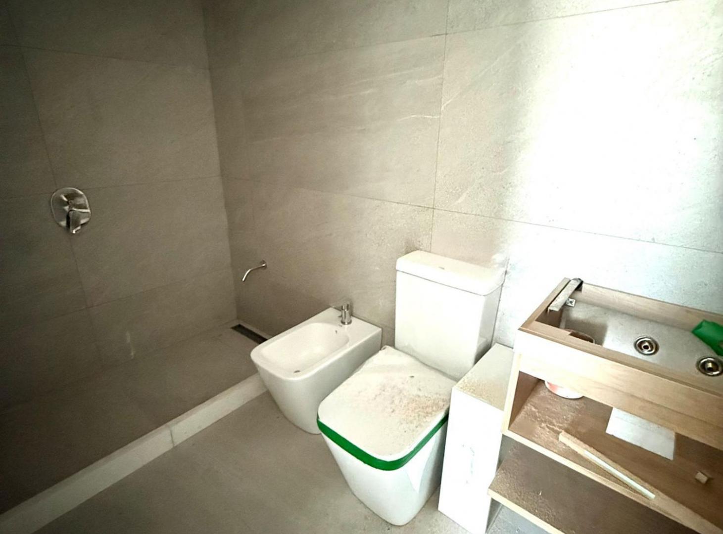 Foto de Venta apto en Carrasco 2 dormitorios 2 garages, imagen 4