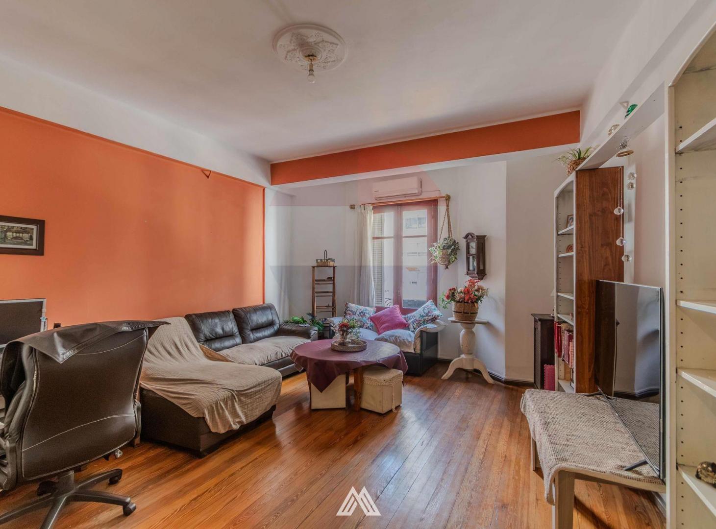 Foto de VENDE APARTAMENTO 3 DORMITORIOS + 1 EN CORDÓN, imagen 2