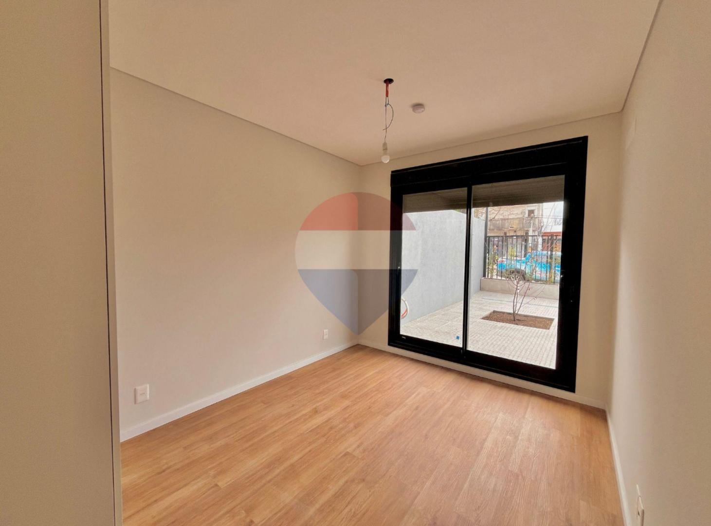 Foto de VENTA APARTAMENTO UN DORMITORIO Y PATIO EN BUCEO, imagen 4