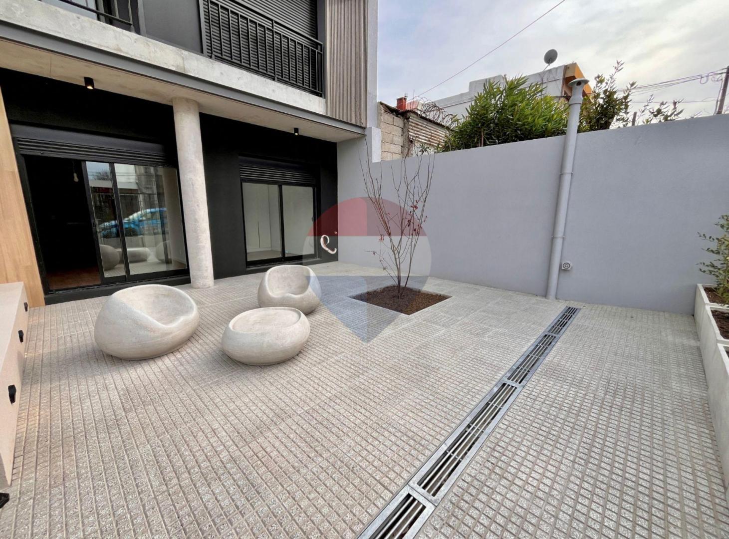 Foto de VENTA APARTAMENTO UN DORMITORIO Y PATIO EN BUCEO, imagen 3