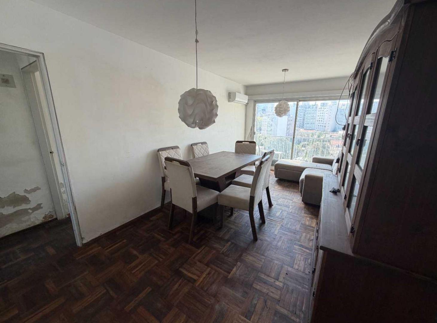 Foto de Venta 2 dorm + cocheras Pocitos a reciclar, imagen 1