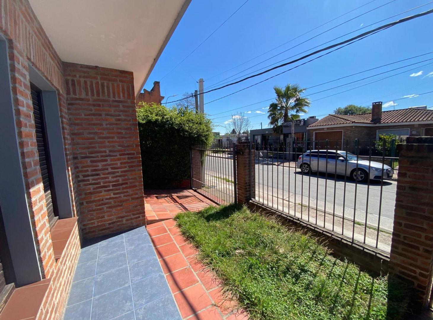 Foto de Alquiler casa tres dormitorios y barbacoa en Pando, imagen 5