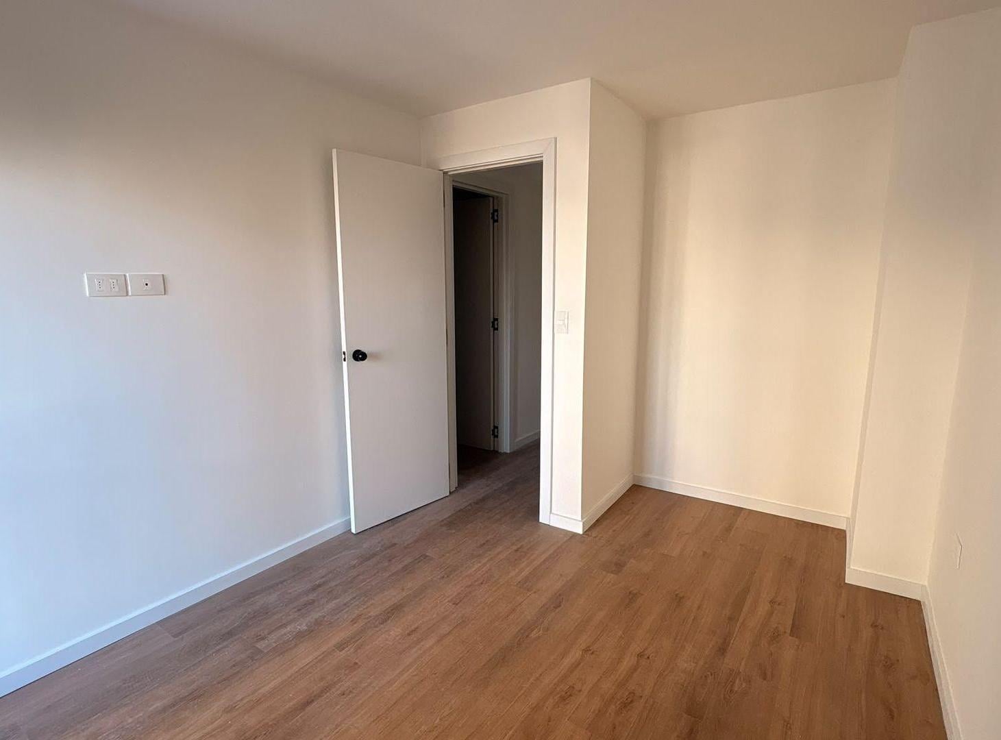 Foto de VENTA APTO 2 DORM CORDON FRENTE ESTRENA YA, imagen 3