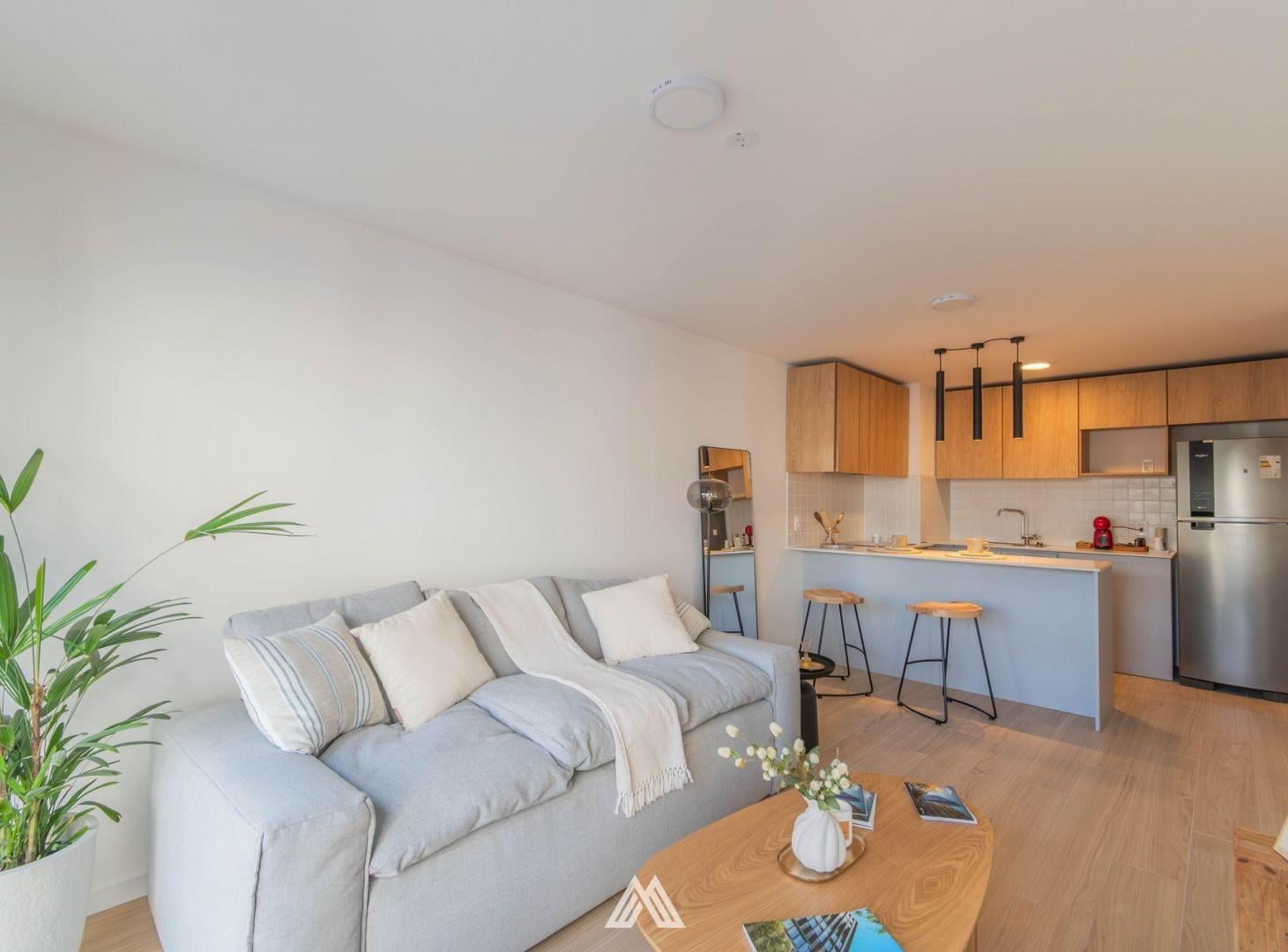 Foto de VENTA Apartamento CENTRO 1 dormitorio balcón POZO, imagen 3