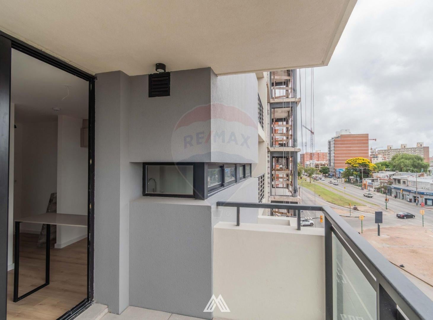 Foto de Venta apto Parque Batlle 2 dorm c/cochera ley VIS, imagen 4