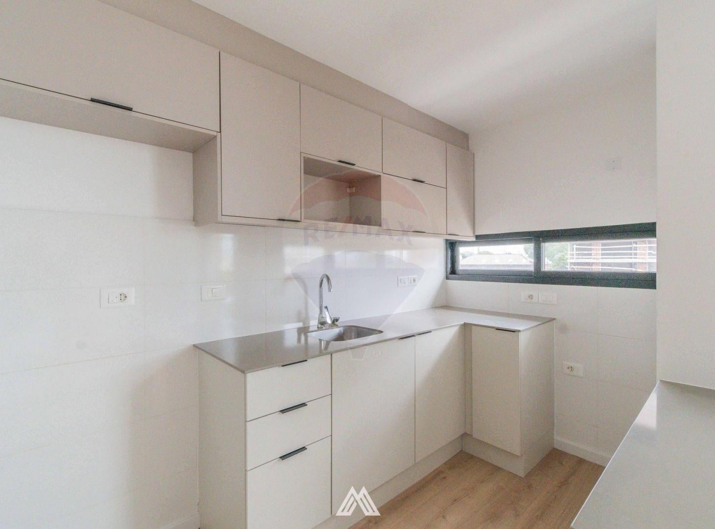 Foto de Venta apto Parque Batlle 2 dorm c/cochera ley VIS, imagen 2