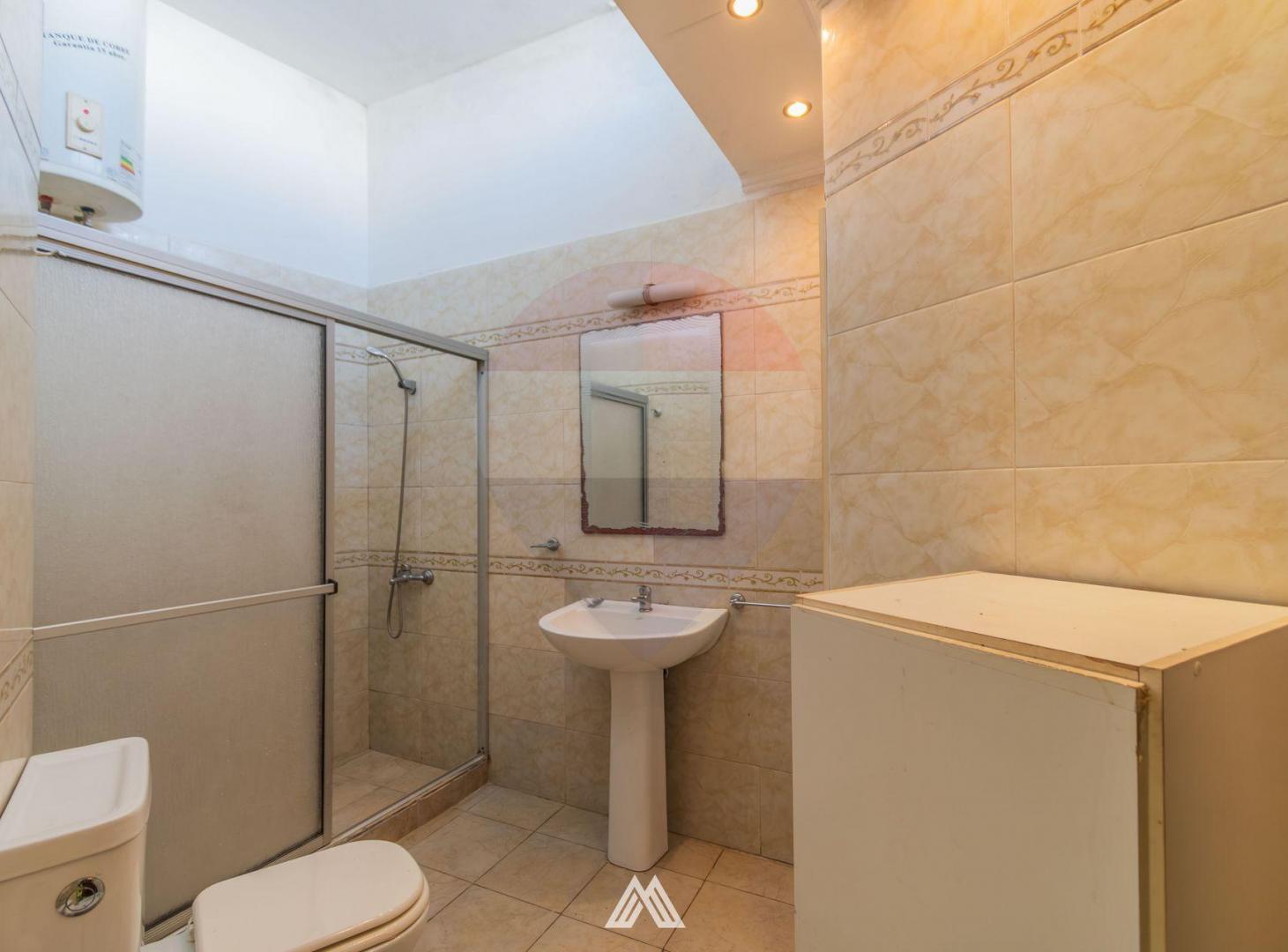 Foto de VENTA CASA 1 DORMITORIO C/GARAJE REDUCTO, imagen 5
