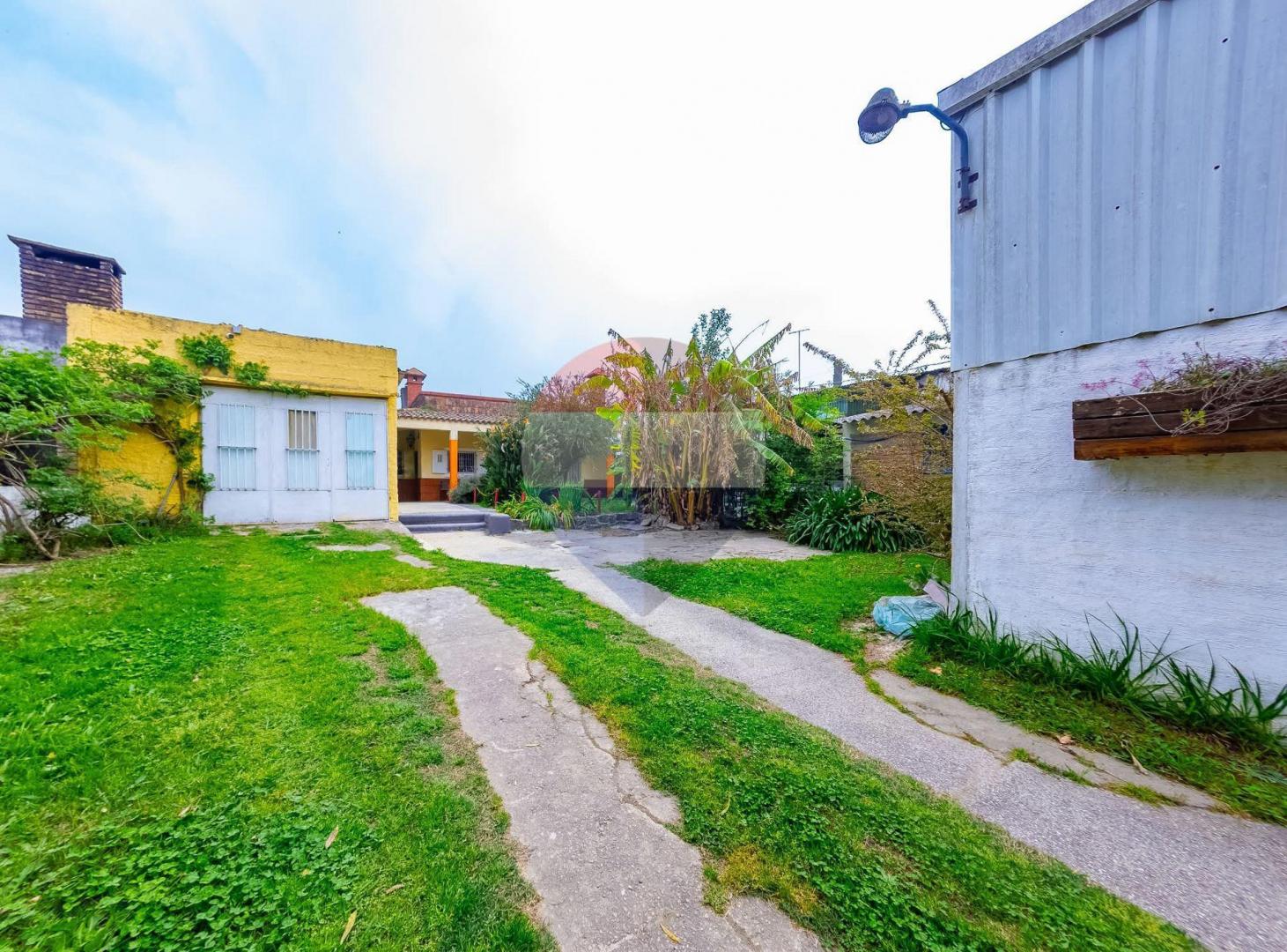 Foto de Casa + Apto + Galpón + Garaje en Barros Blancos, imagen 3