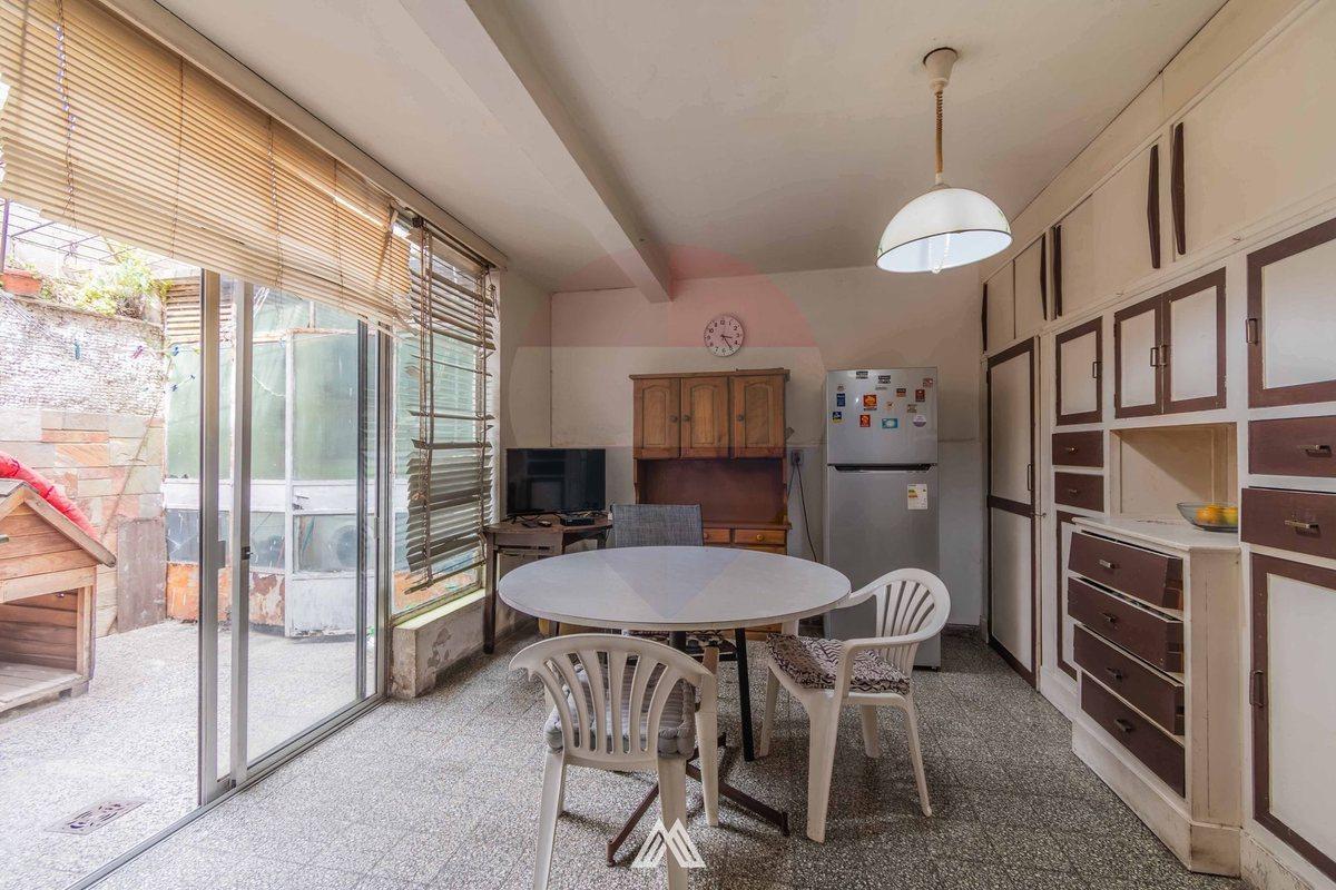 Foto de Venta casa 4 dormitorios garage PU Pocitos, imagen 3