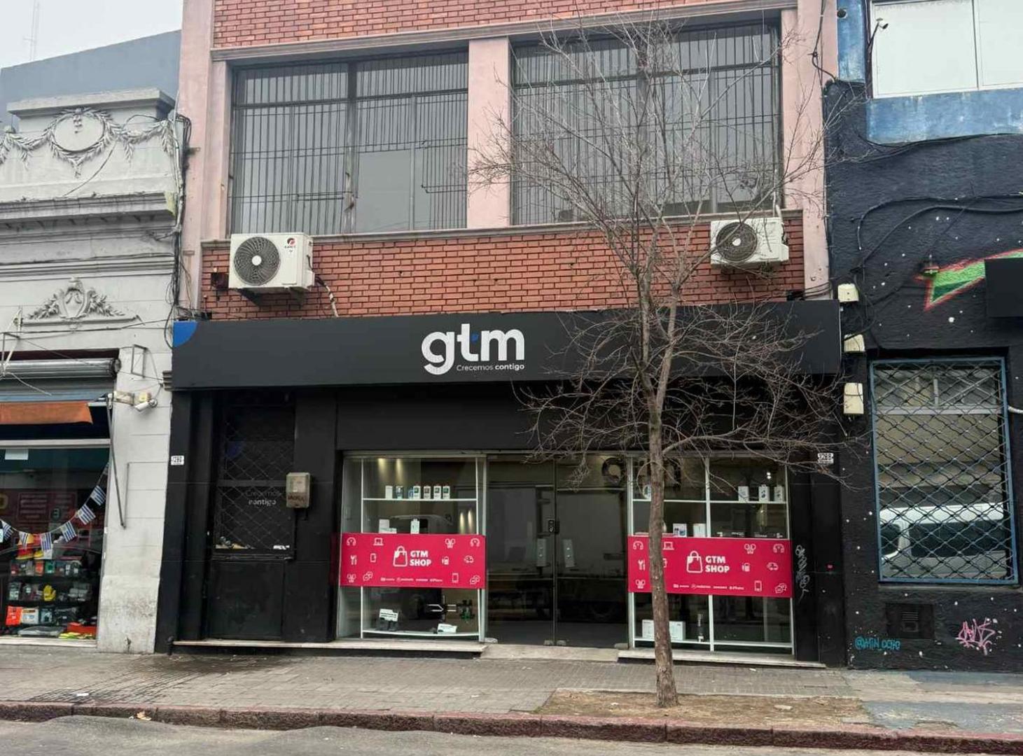 Foto de Alquiler gran local comercial Centro norte, imagen 1