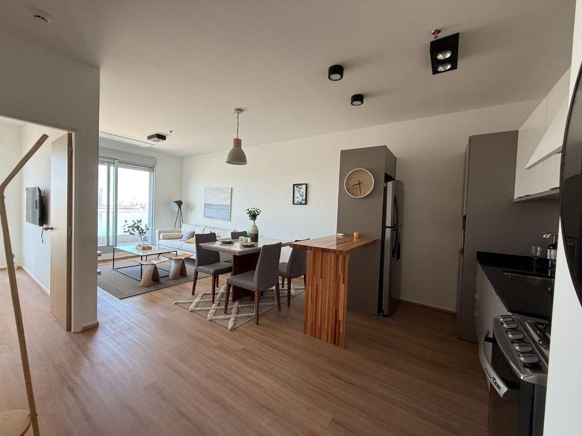 Foto de Venta un dormitorio y garaje Rambla de Montevideo, imagen 2