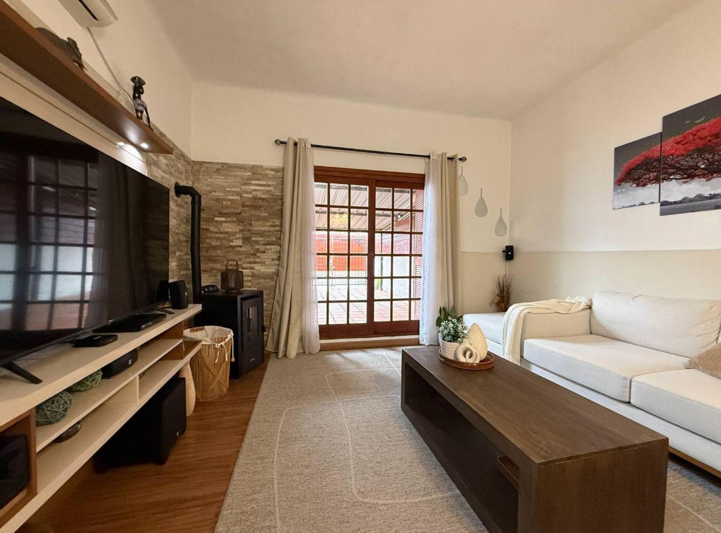 Foto de VENTA CASA 2DORM + APARTAMENTO+DEPOSITO ITUZAINGO, imagen 4