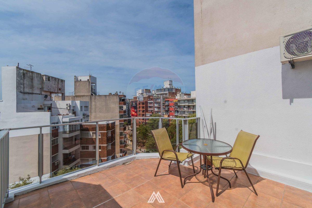Foto de Alquiler Penthouse amueblado 1 dorm. Pta.Carretas, imagen 2