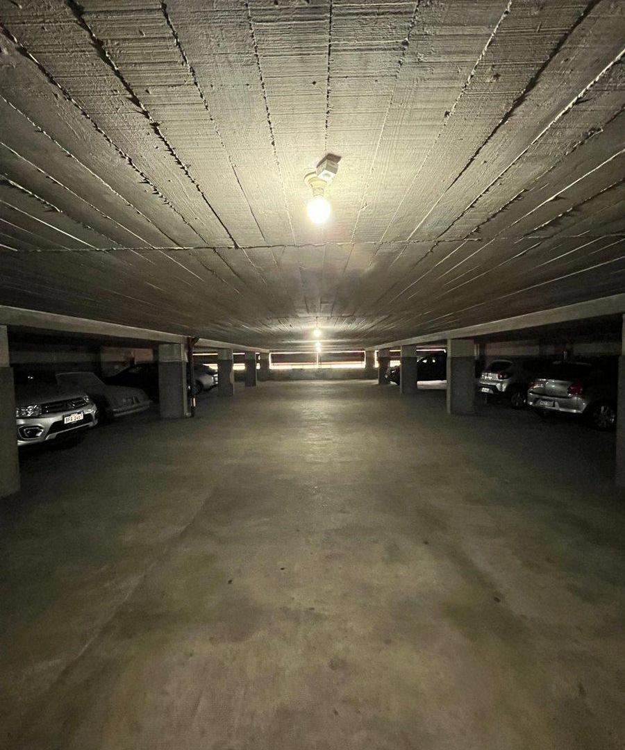 Foto de Alquiler Garage fijo - Centro en 6° Piso, imagen 5