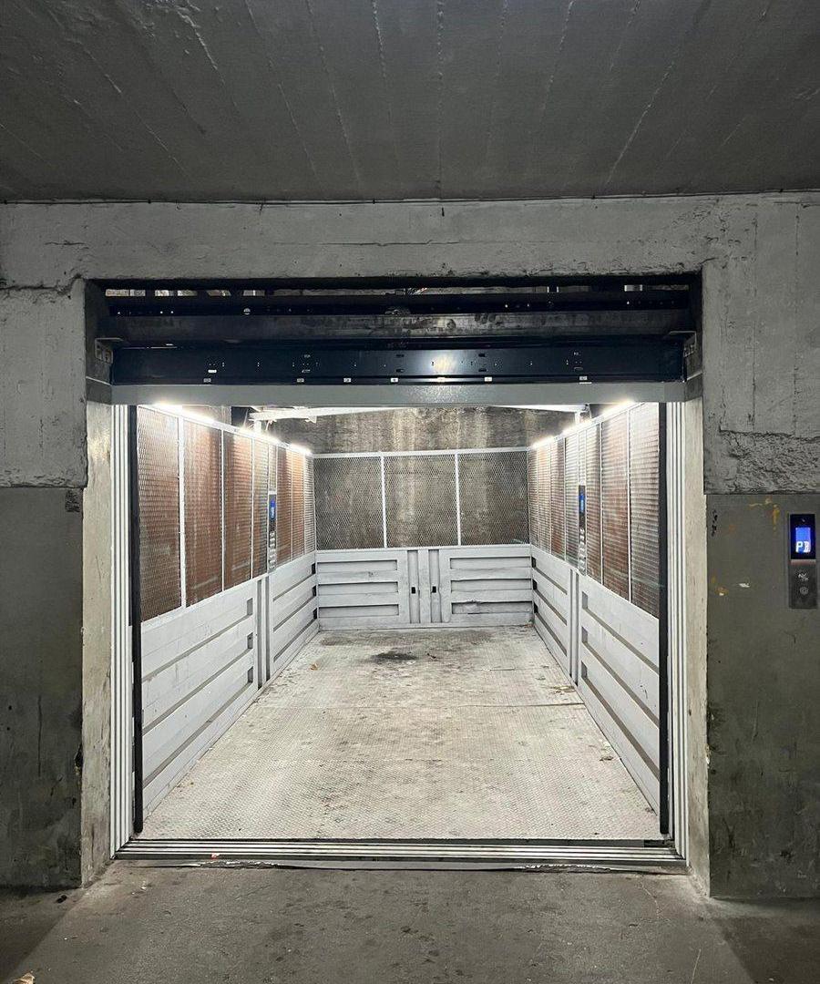 Foto de Alquiler Garage fijo - Centro en 6° Piso, imagen 2