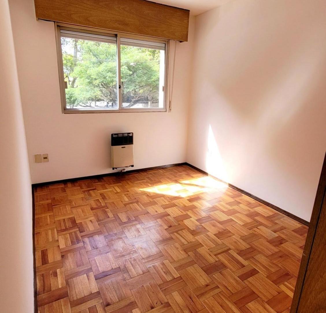 Foto de Venta apto al frente, un dormitorio balcón Pocitos, imagen 3