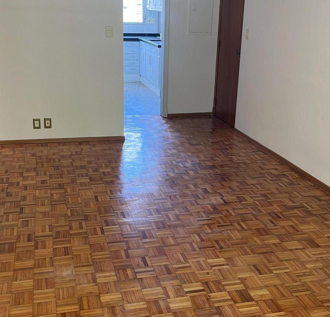 Foto de Venta apartamento dos dormitorios garaje Pocitos, imagen 2