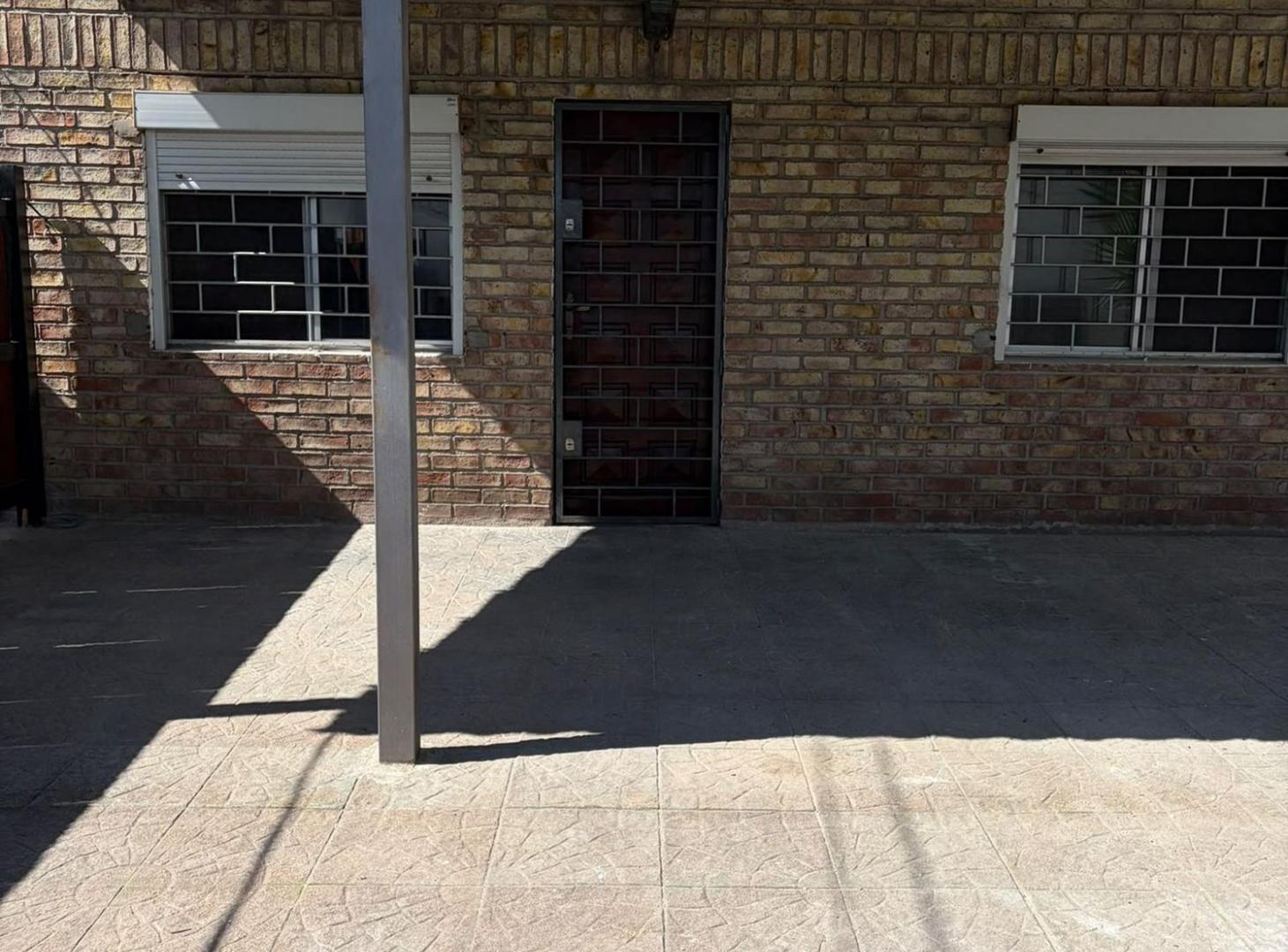 Foto de Alquiler de casa con dos dormitorios Las Acacias, imagen 2