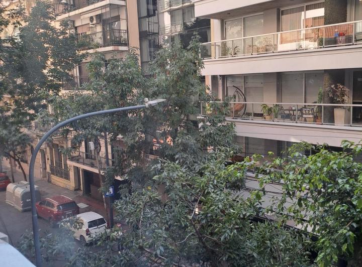 MUY LUMINOSO MONAMBIENTE AL FRENTE - ALQUILER RECOLETA 1