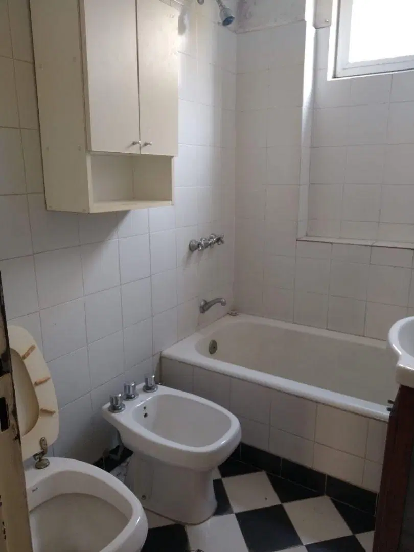 Departamento 4 ambientes. | ZAPIOLA 445 2