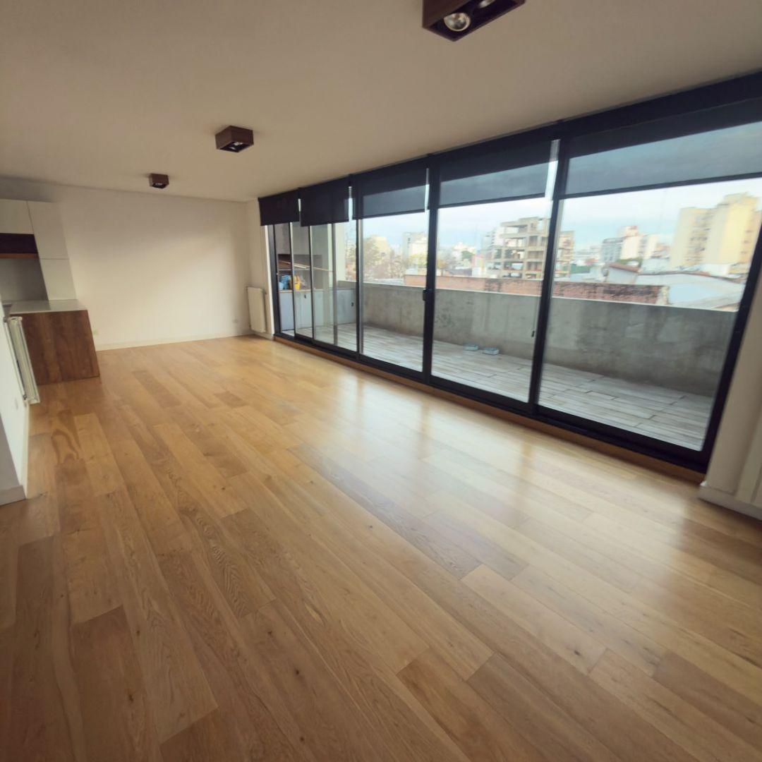 Departamento 4 ambientes. | CHARLONE 875