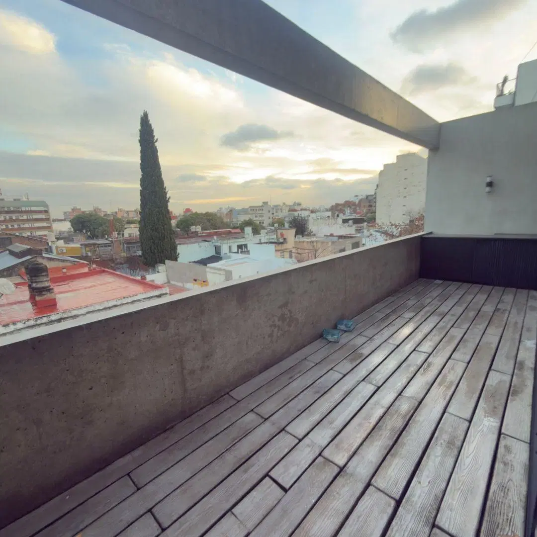 Departamento 4 ambientes. | CHARLONE 875 2
