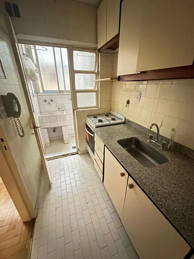 Departamento 2 ambientes. | AGUILAR 2464 2