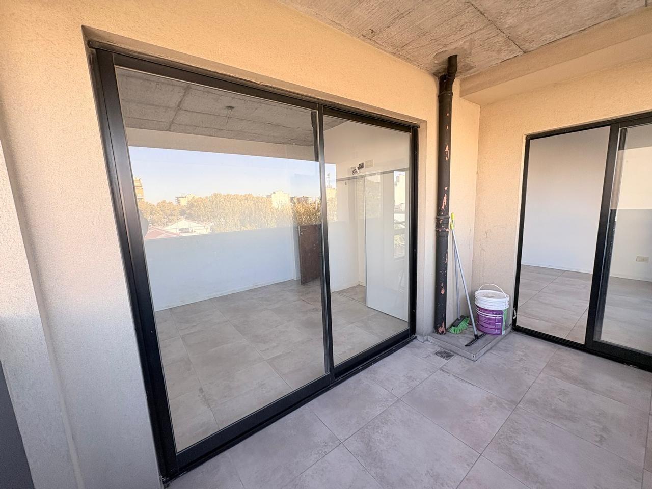 Foto de Venta de Departamento 2 ambientes con balcon al frente 2 Ambientes en, imagen 2
