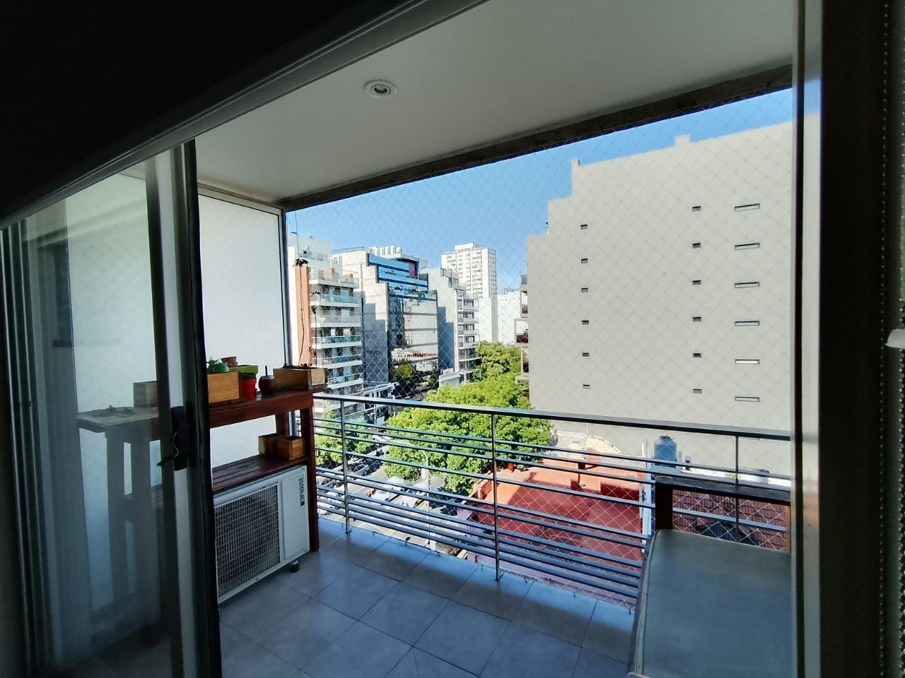 Foto de HERMOSO MONOAMBIENTE AL FRENTE CON BALCON -MUY LUMINOSO, imagen 1