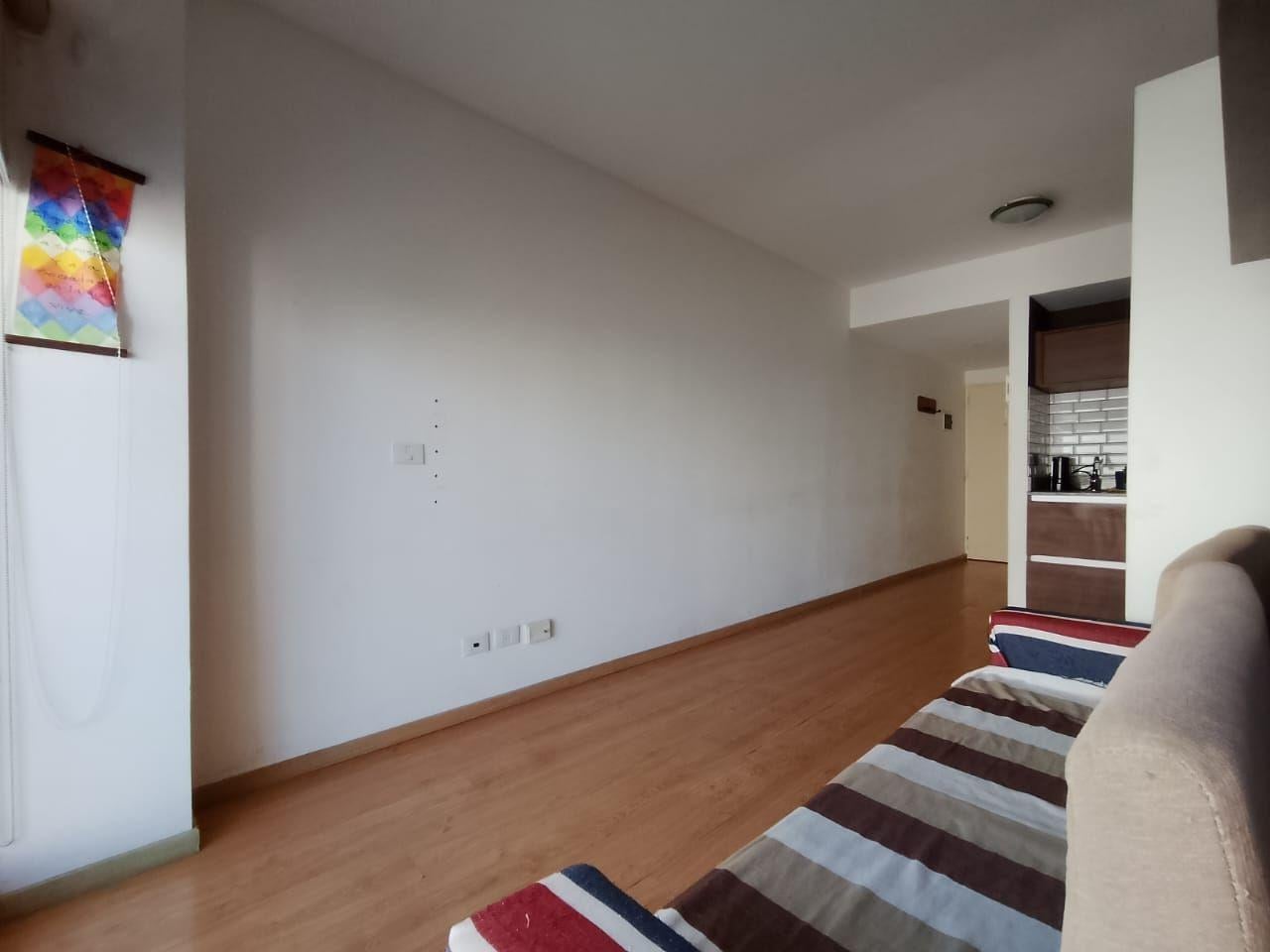 Foto de HERMOSO MONOAMBIENTE AL FRENTE CON BALCON -MUY LUMINOSO, imagen 2