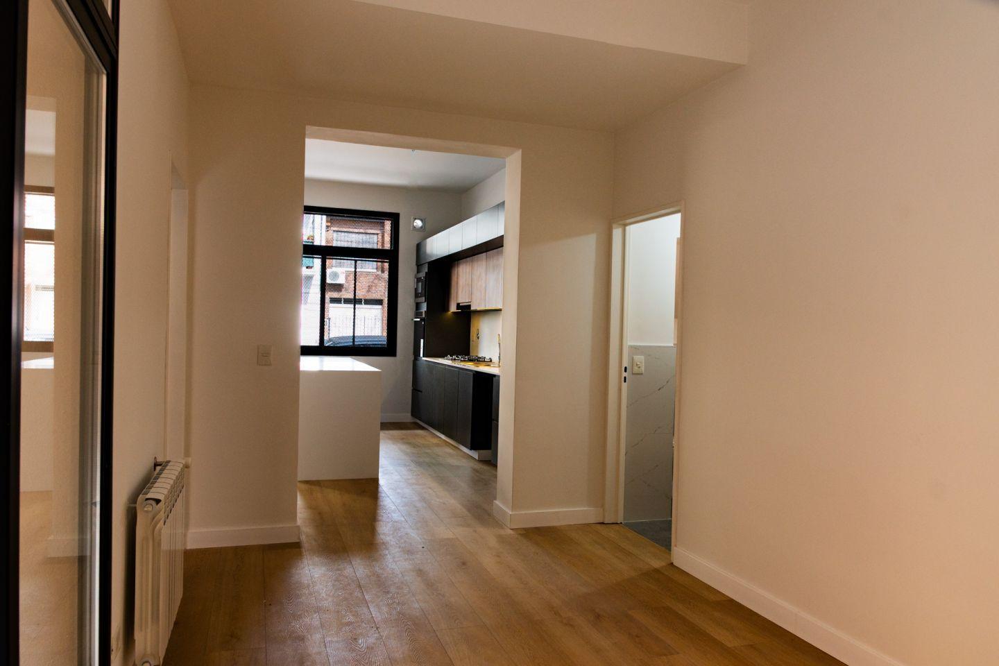 Foto de PH EN PB FRENTE 2 AMBIENTES A ESTRENAR CON PATIO - COLEGIALES, imagen 4