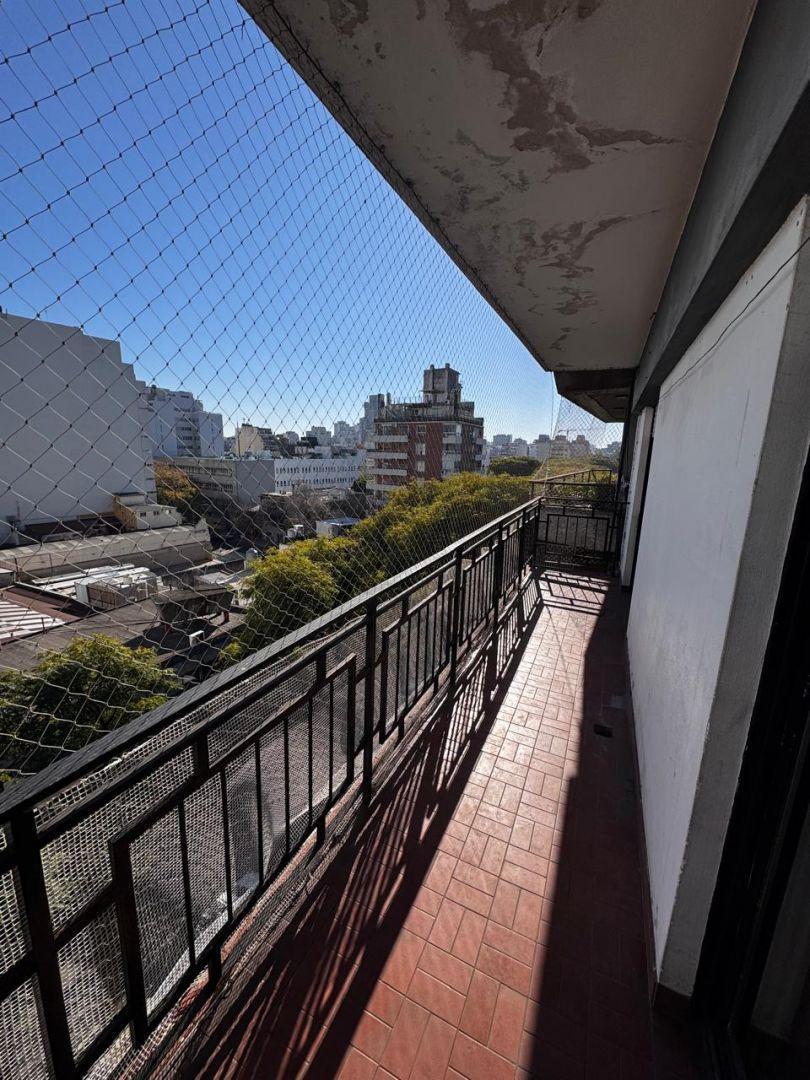 Foto de 3 AMB. AL FRENTE c/ BALCON CORRIDO - AMPLIA COCINA - M/LUM, imagen 1