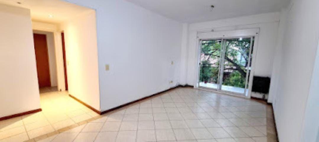 Foto de AMPLIO Y MODERNO 3 AMB AL FRENTE c/ BALCON y COCHERA, imagen 2