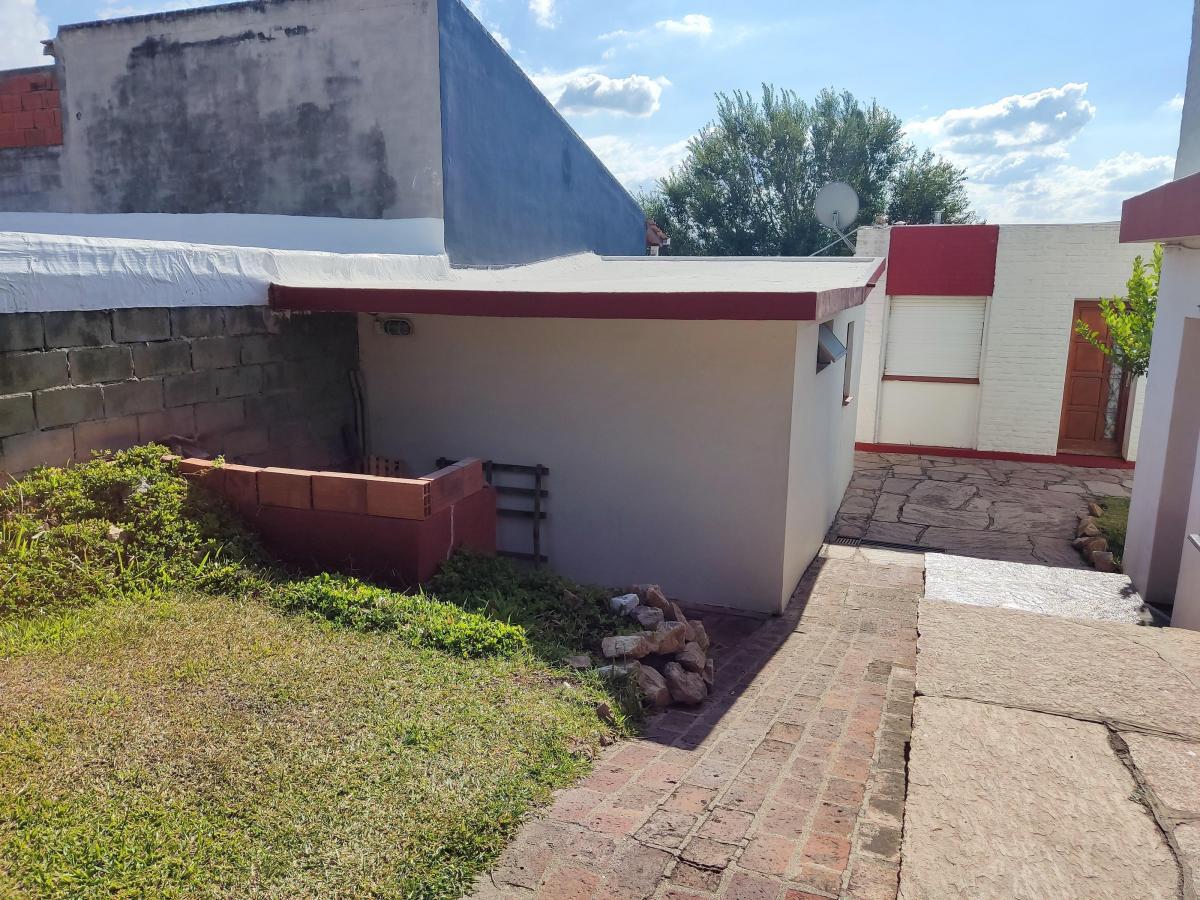 Departamento de 1 Dormitorio con Vista Al Lago Apto Crédito Bancor. 1