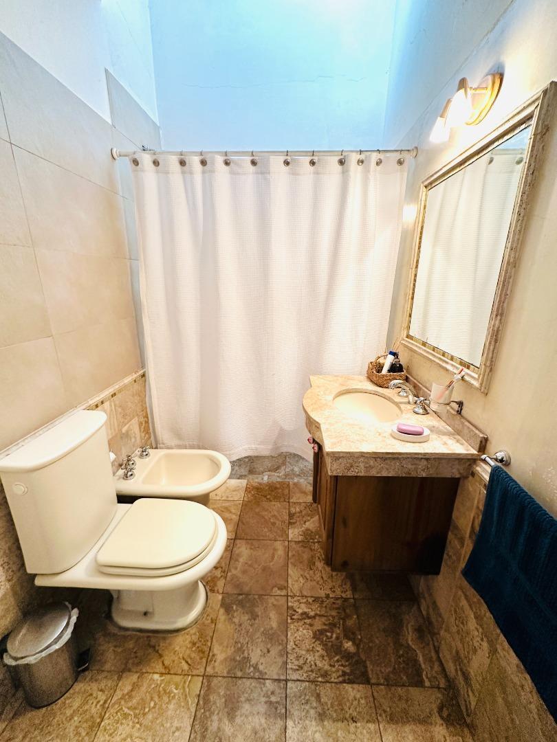 B° Alej Centeno (Z) a Mtrs Nudo Vial Casa 1 Planta T700 m². 5