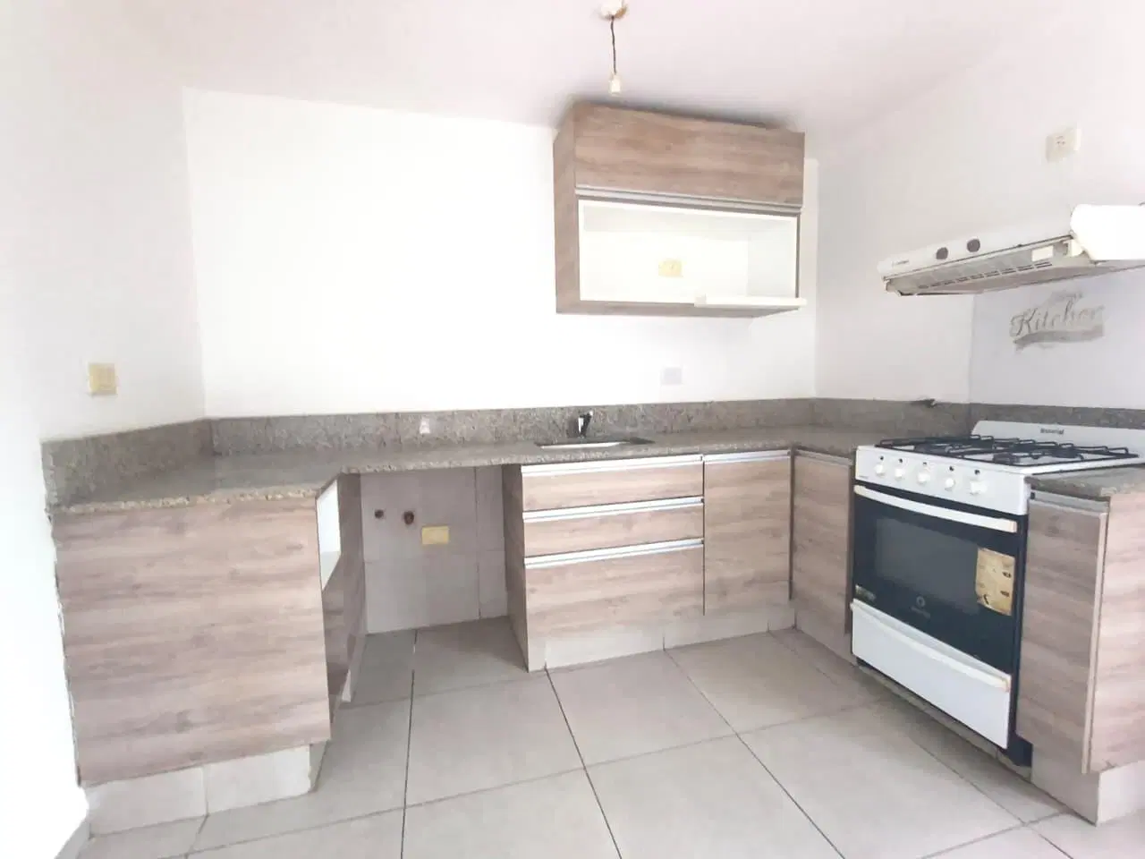Duplex en complejo a mtrs de Donato Alvarez 2