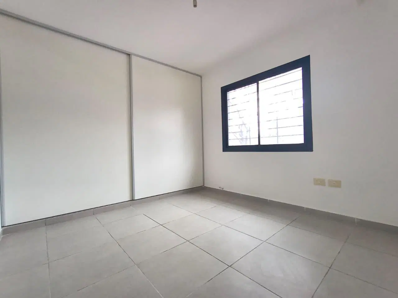 Duplex en complejo a mtrs de Donato Alvarez 3
