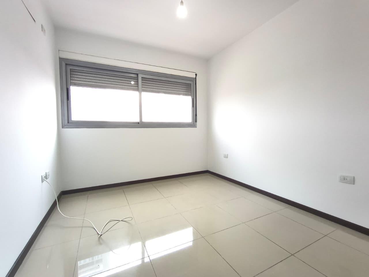 Foto de Nva Cba s/Pueyrredón al 200 - 1 dorm c/balcón piso alto c/pileta, imagen 2