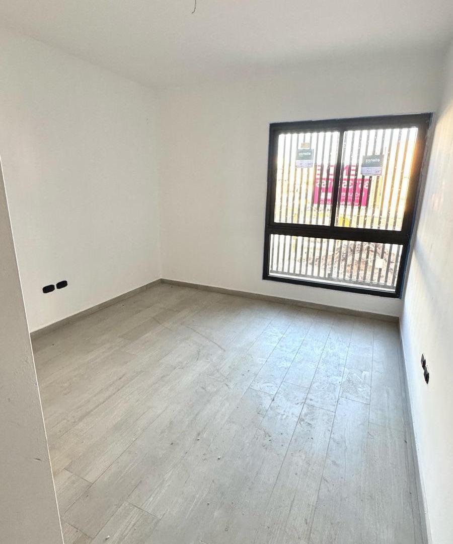 Foto de Colinas de Manantiales Toda Planta Baja 3dor 3baños, imagen 5
