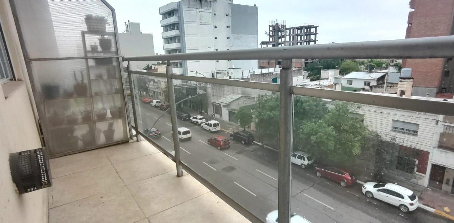 Foto de B Gral Paz s/24 de sept al 1700 - 1dorm Expensas Bajas!, imagen 3