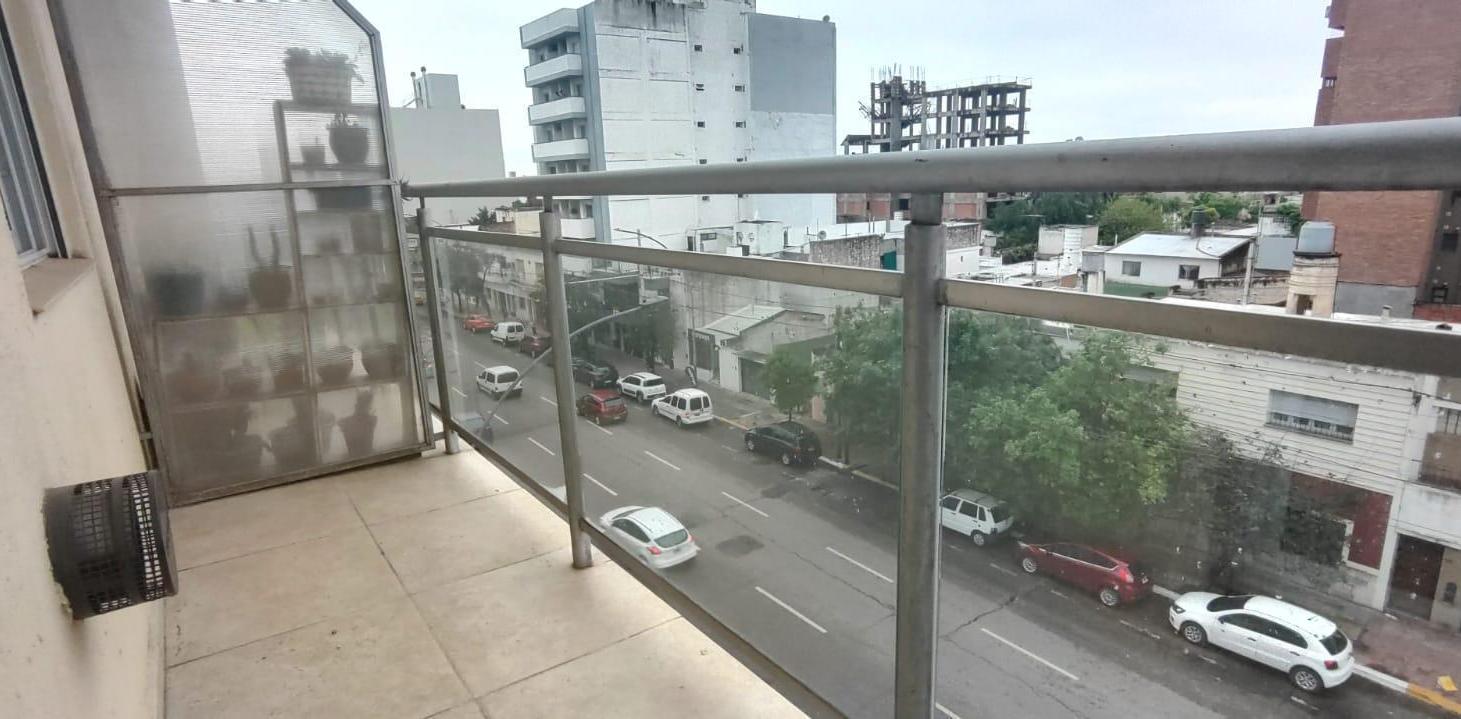 Foto de B Gral Paz s/24 de sept al 1700 - 1dorm Expensas Bajas!, imagen 4