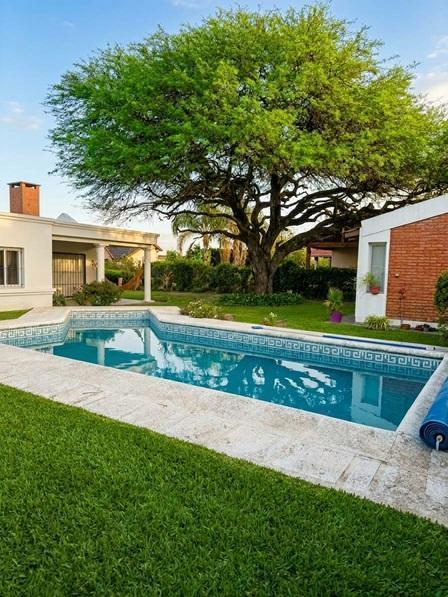 Foto de Argüello - Housing Casa Una planta Terreno 650m2 ESCRITURA, imagen 4