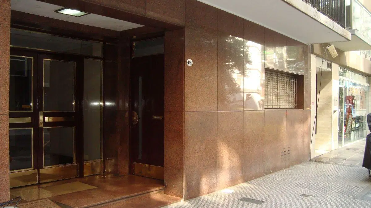 ANCHORENA 1284 1 AMBIENTE PLANTA BAJA AL FRENTE (NO ES APTO PROFESIONAL) BAÑO y COCINA COMPLETOS 5
